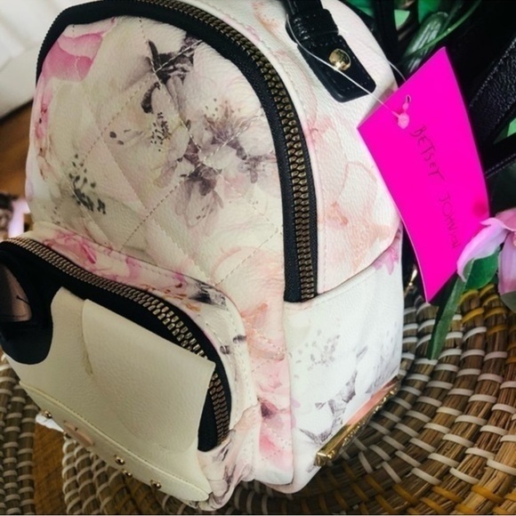 Betsey Johnson Puppy Dog Mini Backpack Floral Quilted Faux Leather NWT
